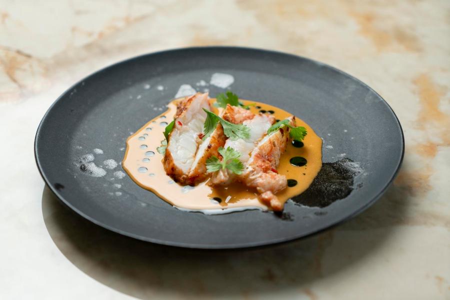 Sjøkrepshale med smørsaus